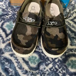 Hey Dudes Toddler Size 10 