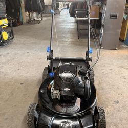 Briggs And Stratton Lawnmower