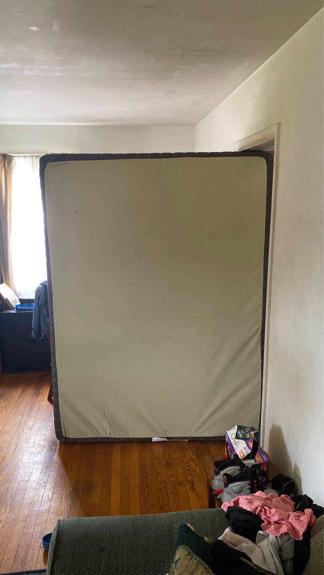 Queen size box spring