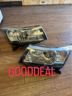 Oh17 factory Oem 11-15 Chevy Cruze black chrome headlight lamp pair left right