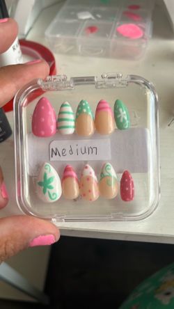 Handmade press on nails
