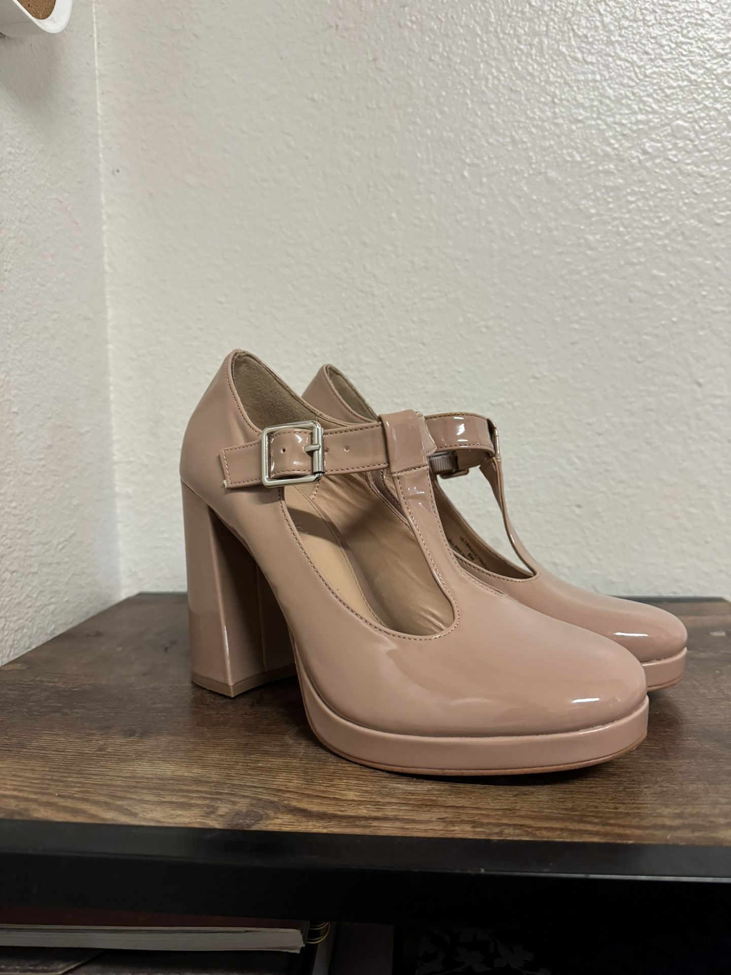Madden Girl Mary Jane Heels Size 8