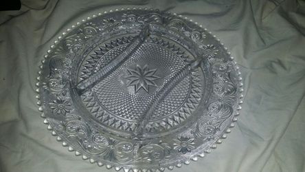 Round glass crystal serving tray