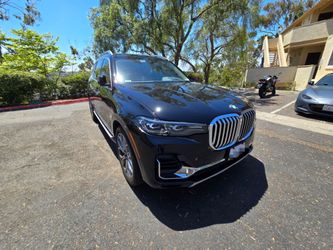 2022 BMW X7