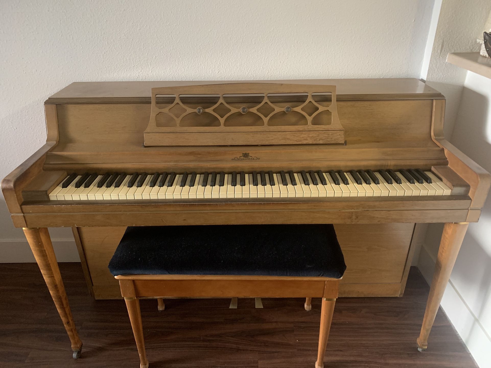 Vintage Piano