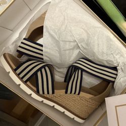 Wayyy Cute Wedges ! Shoes