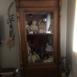 Antique Mahogany  Hutch / Display Cabinet 