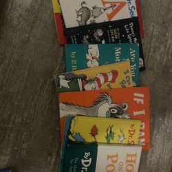 8 Dr. Seuss Books