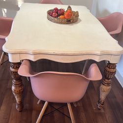 Beautiful Dining Table Set with Chairs – Modern & Vintage Style