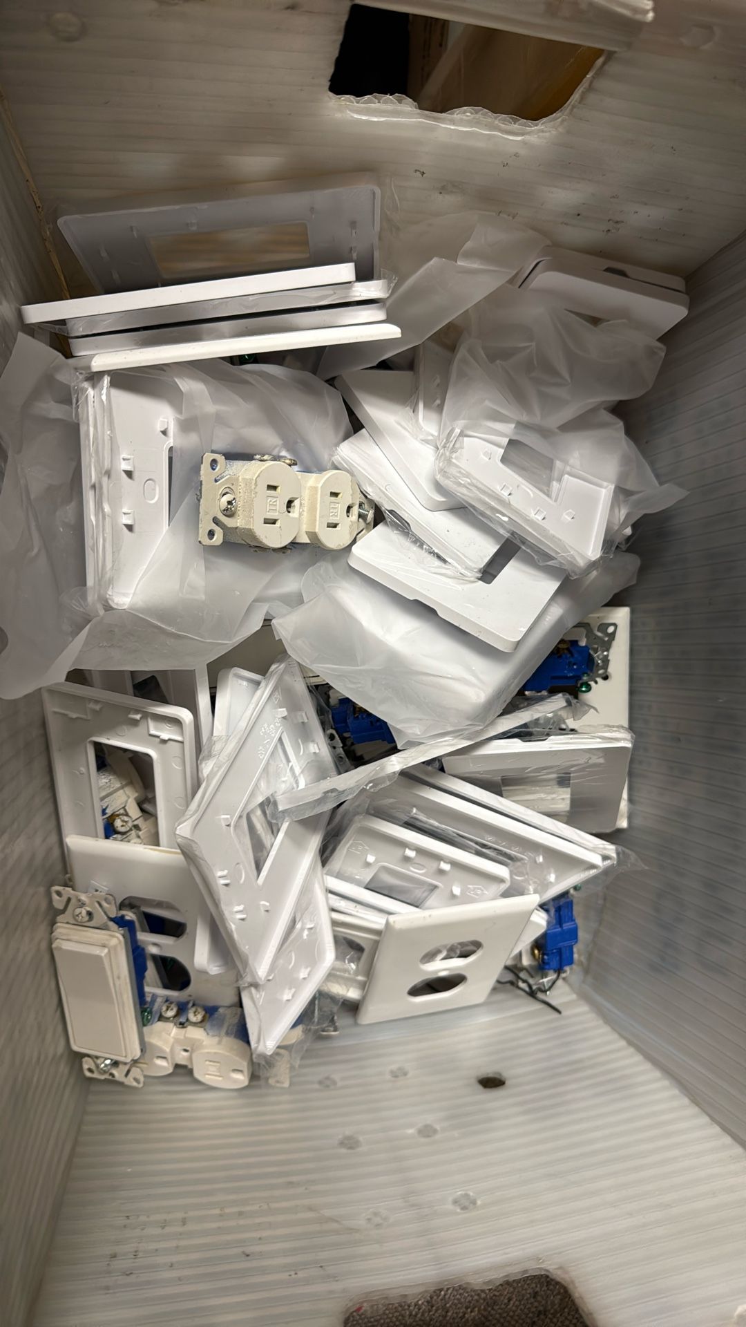 Outlets And Covers Bulk Highest Bidder Takes All