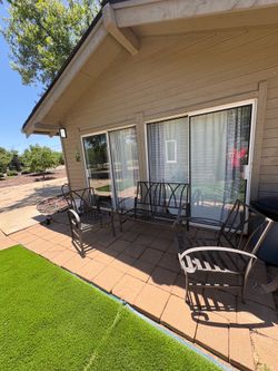 Outside Furniture / Chairs
