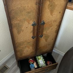 Ancient World Map Cd/ Storage Chest