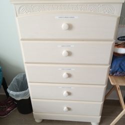 5 Drawer Wooden Chest 