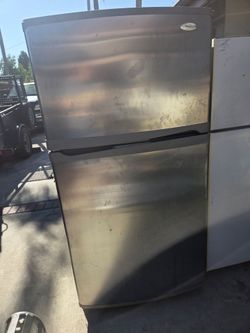 Free fridge.