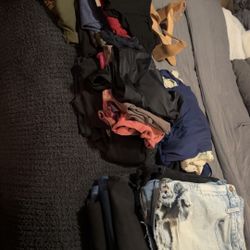 Women’s Clothing L-XL 12-13size 