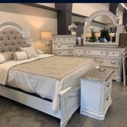 In Stock Available Ashley Realyn Bedroom Set (QB, Dresser, Mirror, Nightstand)