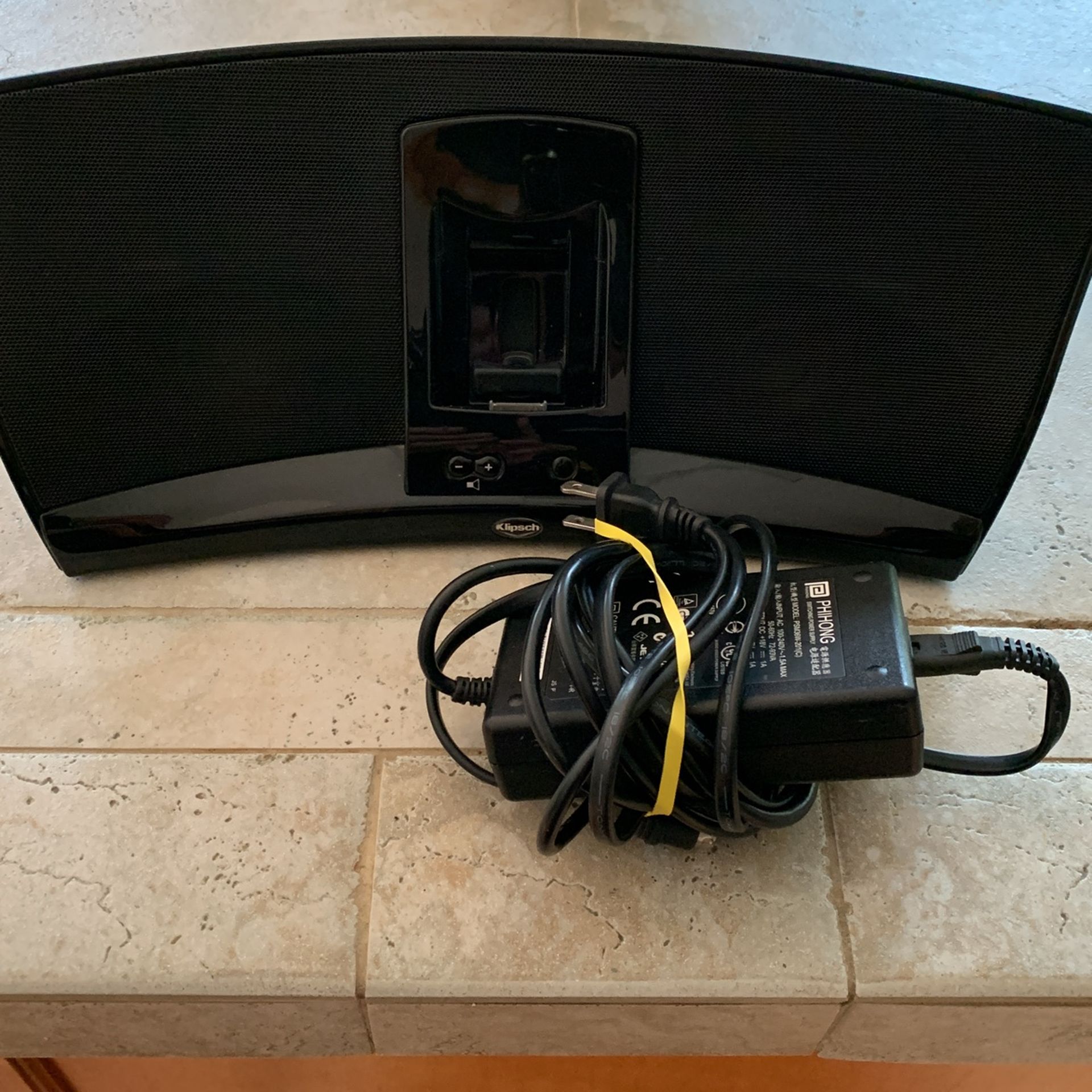 Klipsch iPod Speaker Grove Hg