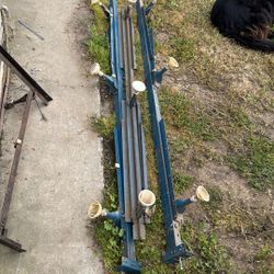 Queen Metal Mattress Frame & Rails