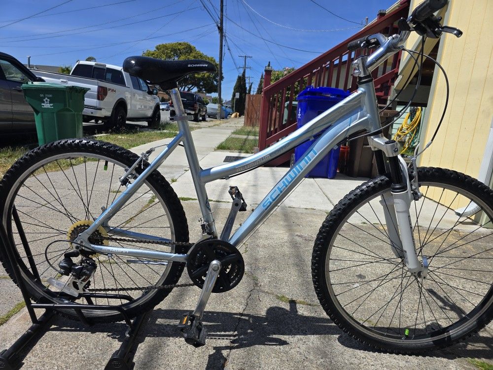 Schwinn Mountain Bike 
Ready to Ride 