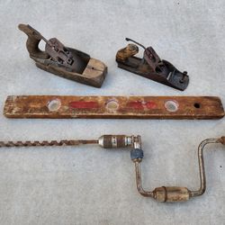4 Antique Wood Working Plane Level Drill Carpenter Hand Tools
