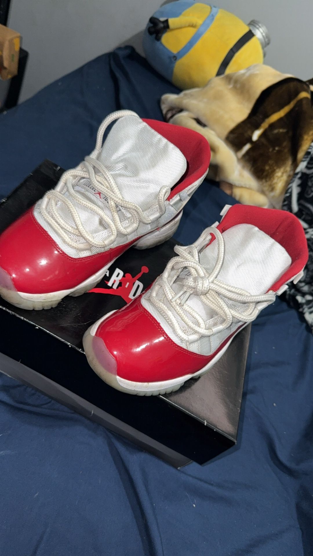 Jordan 11 Cherry