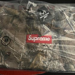 Supreme Box Logo Hoodie Sweatshirt Realtree AP Camo size Medium 