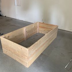 New Hand Made Planter Box