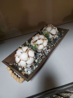 Decor / centerpiece