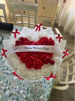 Cherry 🍒 Mother’s Day flowers