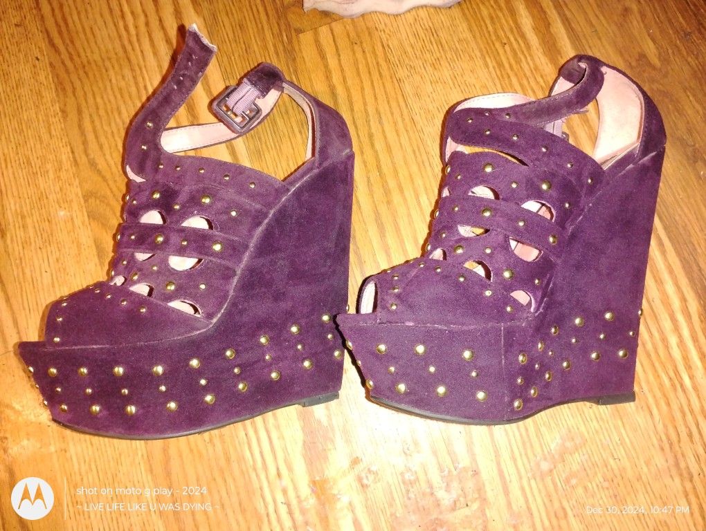 Size 8.5 Heels