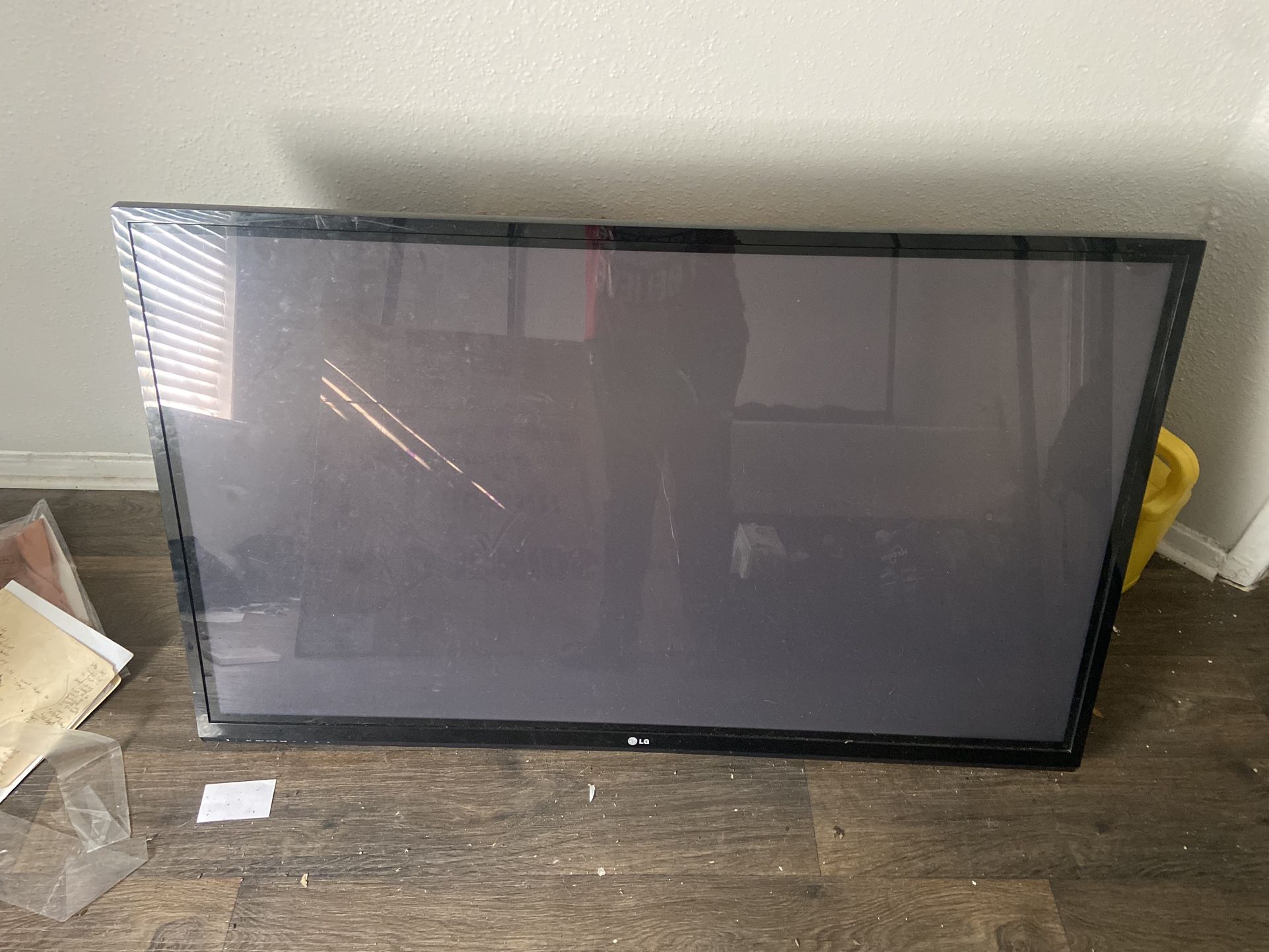 TV FOR SALE