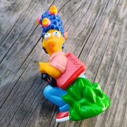 Vintage 1990 TCFF Marge From The Simpsons w/ Birds in her Hair PVC Toy / Topper