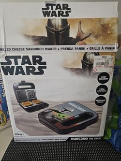 Star Wars Grill Cheese Maker