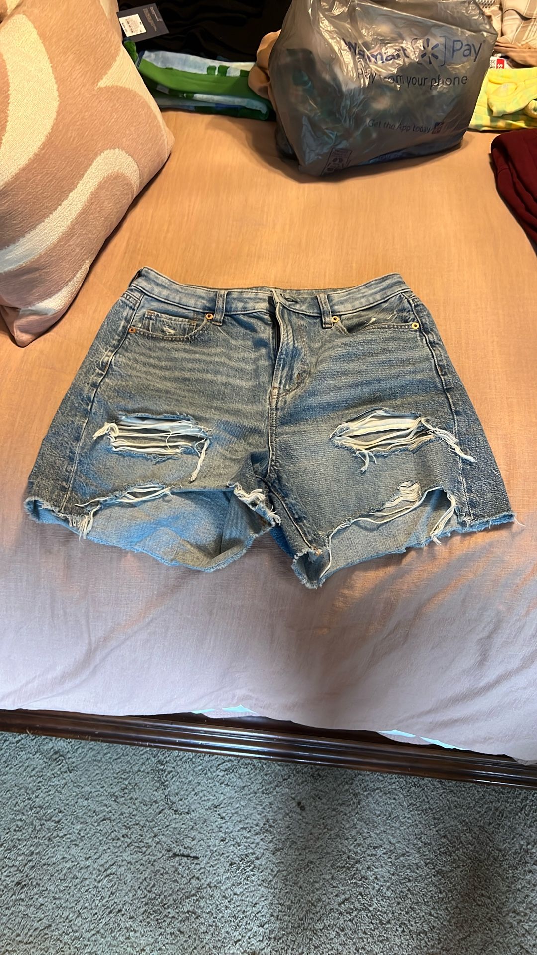 American eagle Size 4 - Worn Twice Super Cute