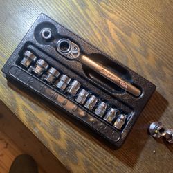 Snap On Ratchet And Sockets 