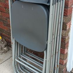 6 plastic Folding Chairs