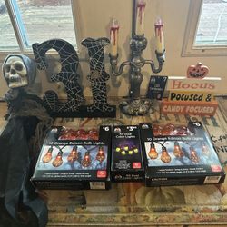 BRAND NEW HALLOWEEN BUNDLE $20