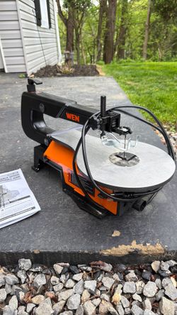 WEN 16” variable speed scroll saw