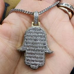 14k Hamsa Diamond Charm 