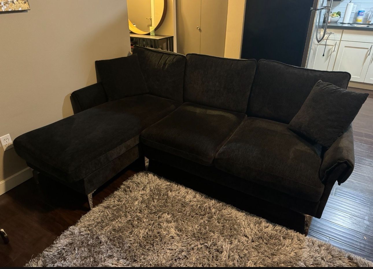 Black Modern Sectional (Free Delivery)