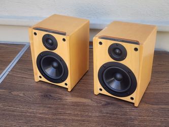 CAMBRIDGE SOUNDWORKS hkme stereo speakers