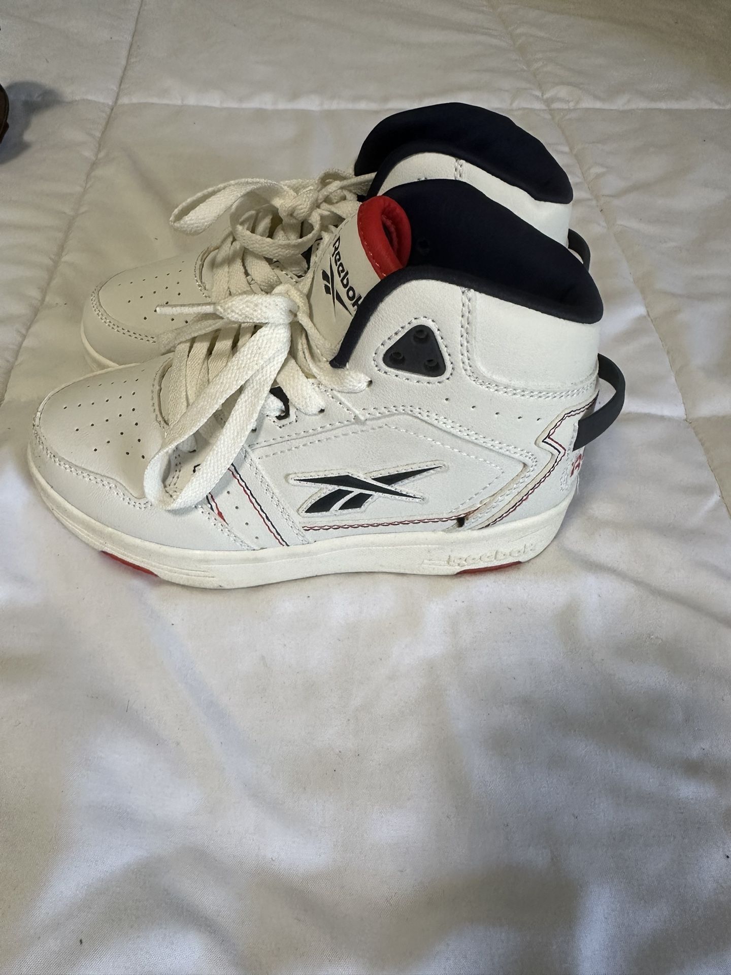 Boys Reebok Shoes Size 13