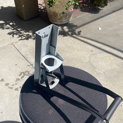 Aluminum cans crusher
