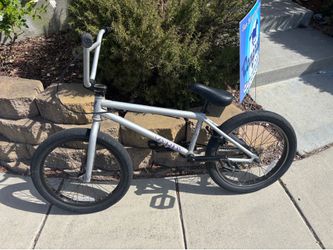 Verde Cadet 20″ Complete BMX Bike - Gray and Purple