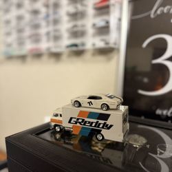 Hot Wheels Greddy Nissan Laurel Transport