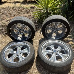 22” Wheels with Tires 285 45 22