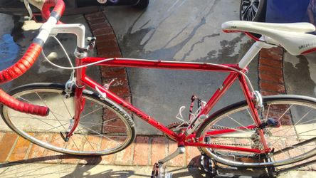 Specialized Sirrus road bike