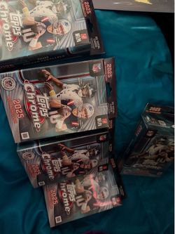 2025 Topps Chrome Football Hanger Boxes