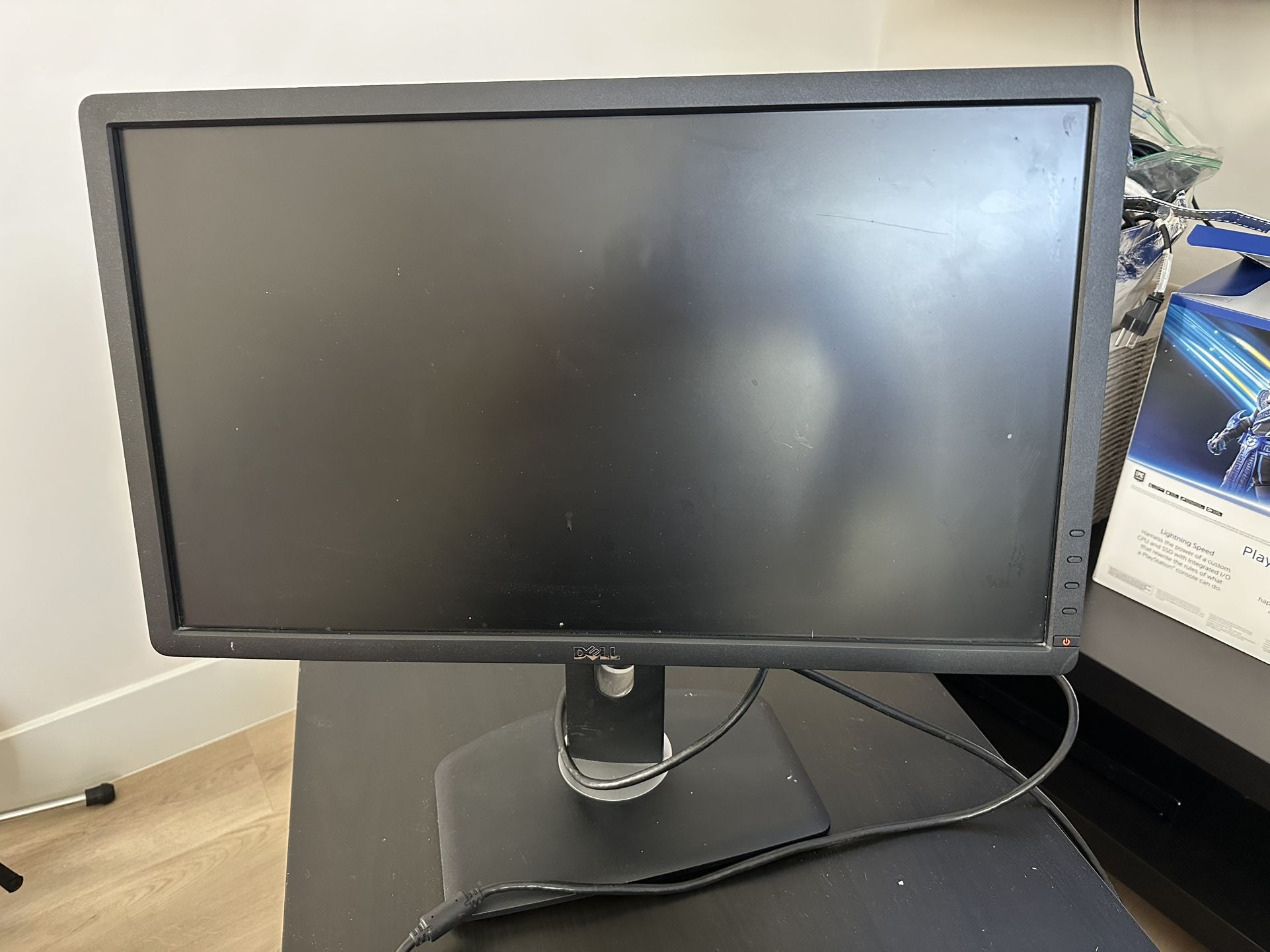 DELL MONITOR with VGA to HDMI Cable Included