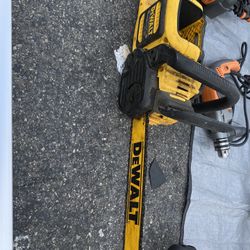 Dewalt Chainsaw Flex 60 Volt No Batería 